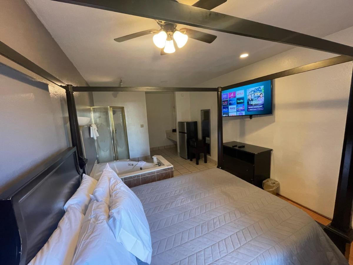 Best Budget Inn Bastrop Exterior foto